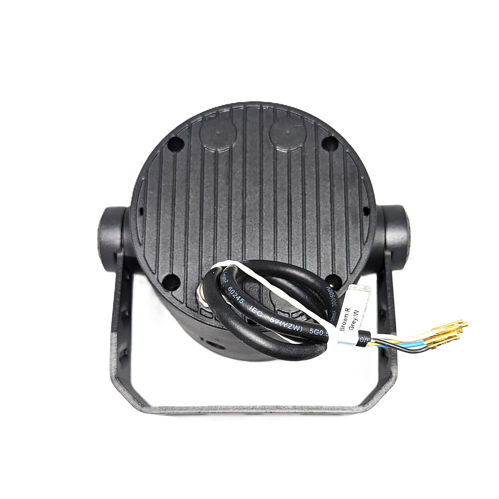 Axion RGBW Flood Light - Image 4